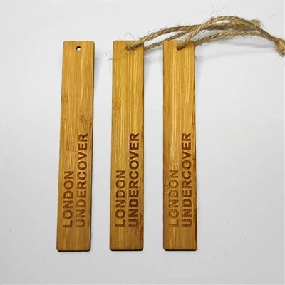 Lipéad Crochta Crochta adhmaid Lipéad Bambú Éadaí Hangtag